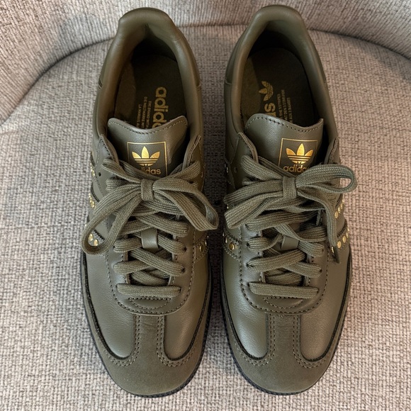 New adidas Samba Olive/Gold Studded - Picture 2 of 7